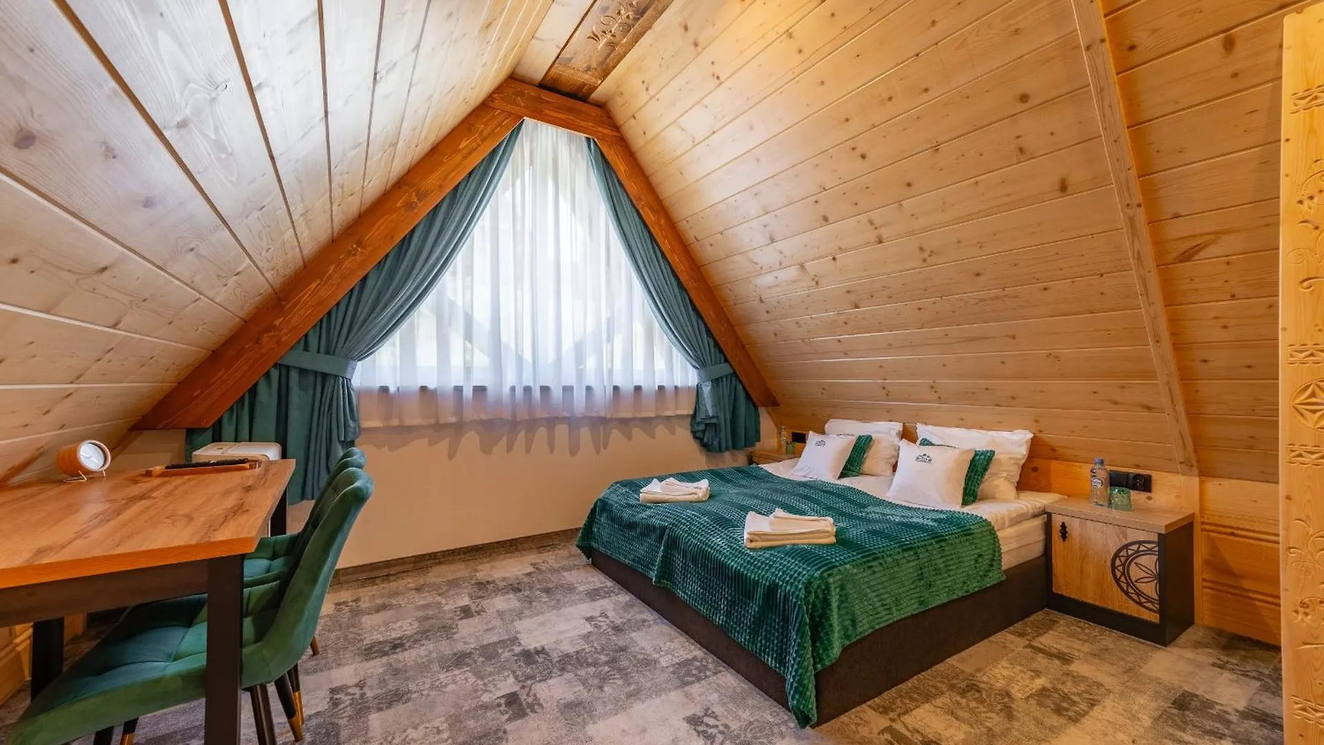 Nocleg ze śniadaniem Willa Folk Prestige Zakopane Polska