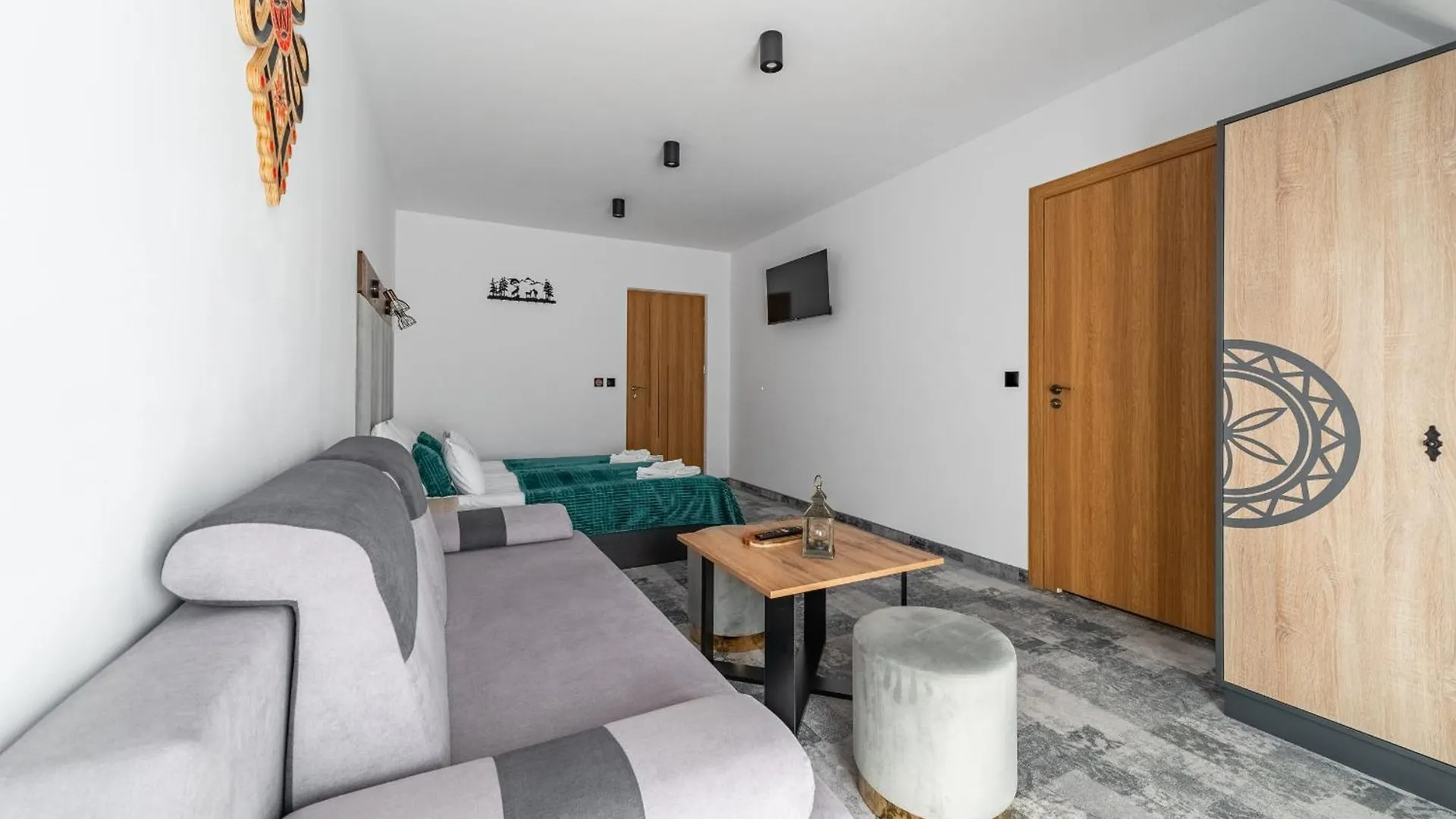 Willa Folk Prestige Zakopane Nocleg ze śniadaniem
